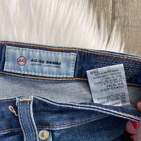 WOMENS AG’ED JEANS SIZE 28. Like new!! - Picture 4 of 6